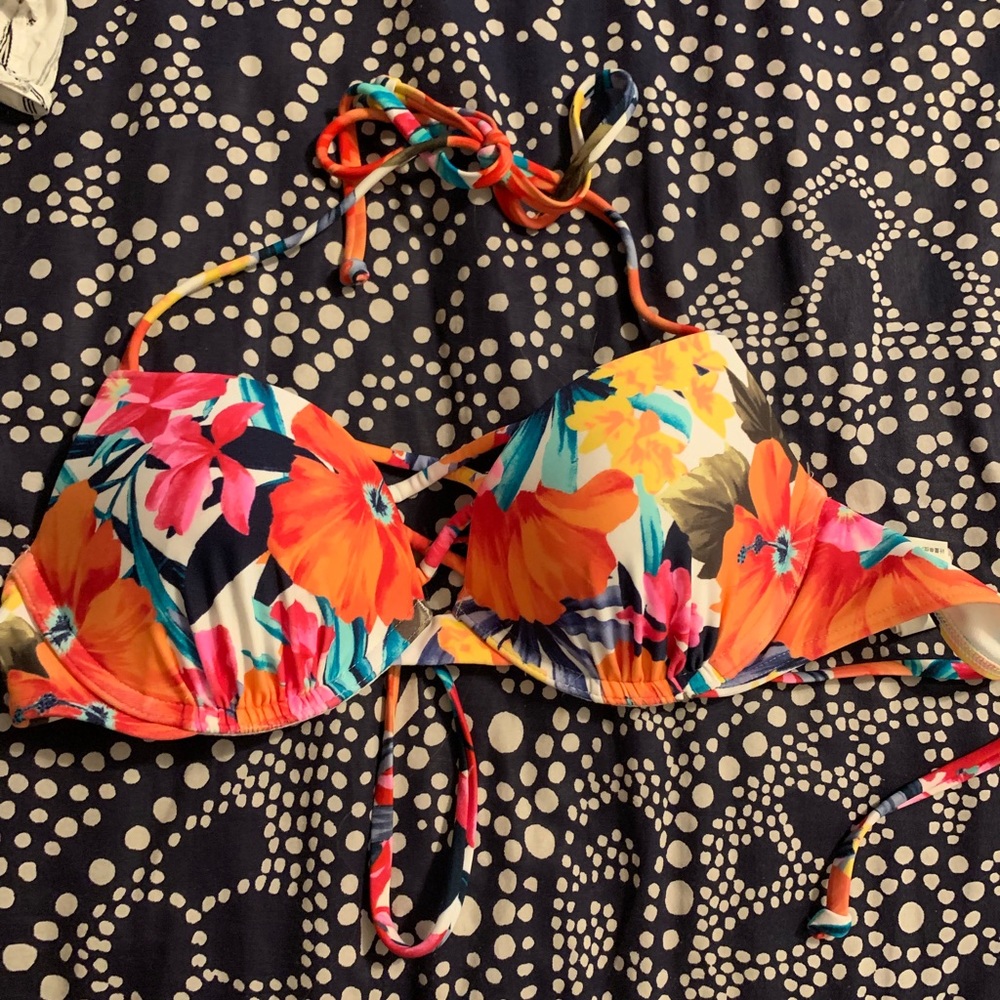NWOT Hollister Bikini too